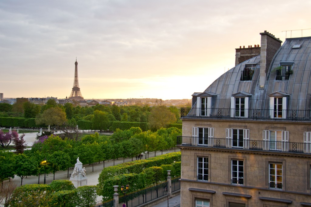 巴黎是全球著名的浪漫之都。